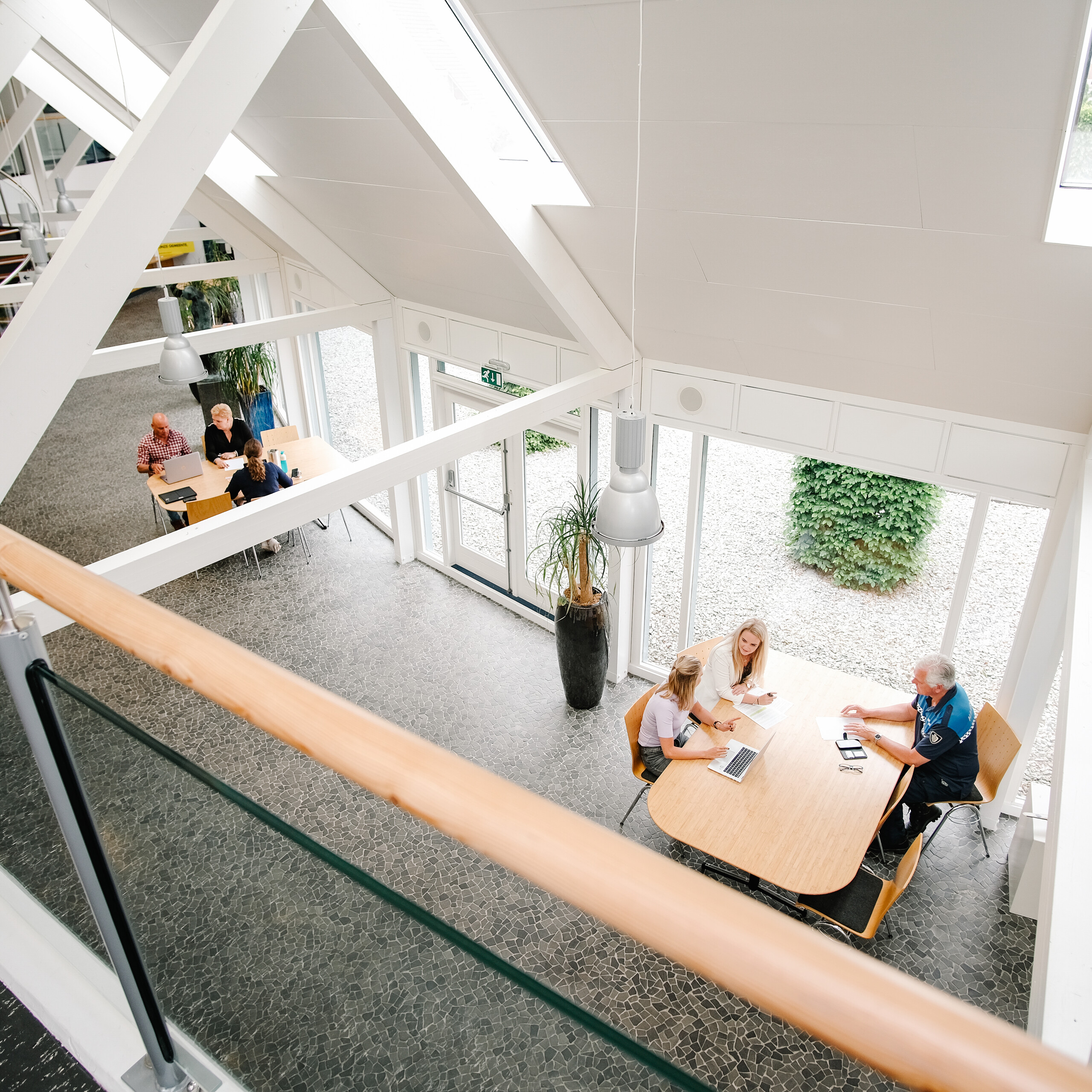 Maak kennis met onze afdelingen